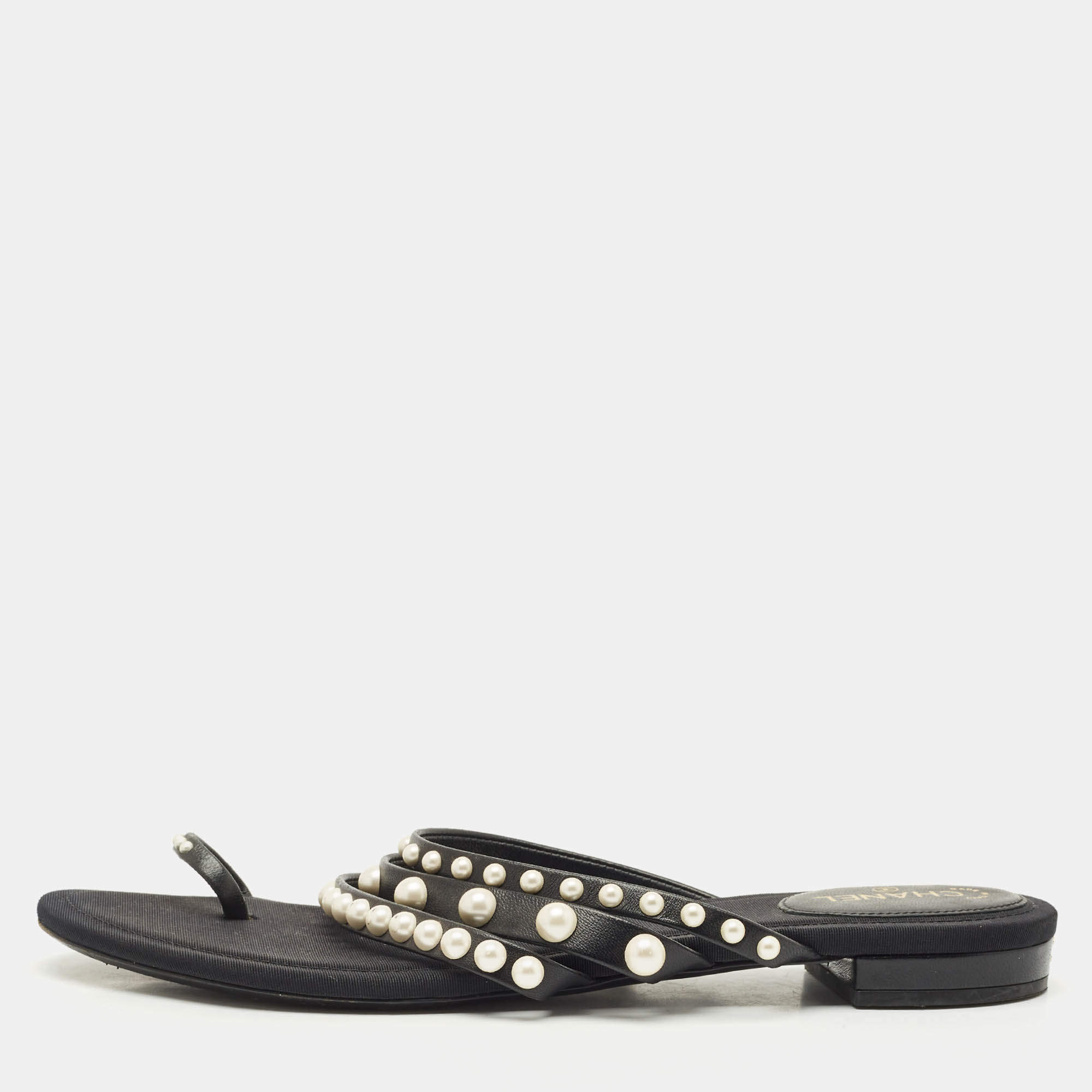 Pre Owned Chanel Black Canvas and Leather Pearl Embellished Thong Flats Size 40