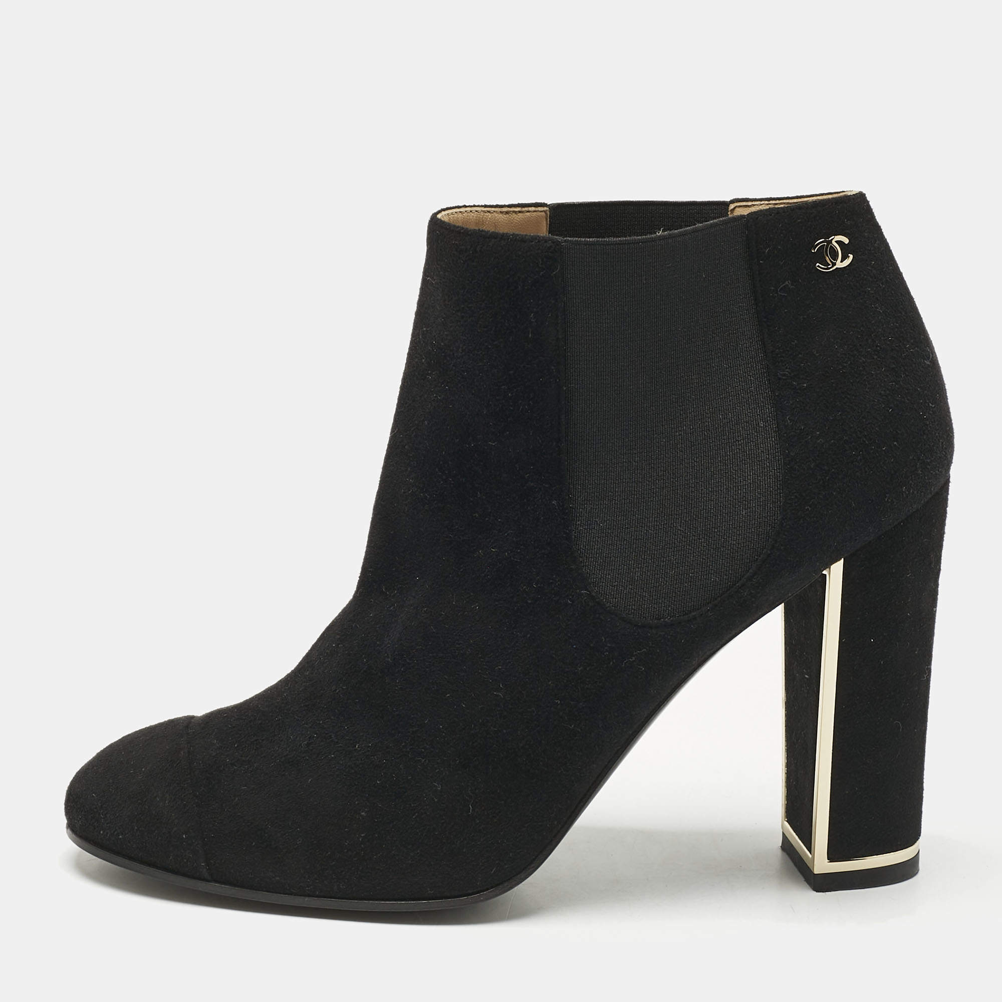 Pre Owned Chanel Black Suede Cap Toe Ankle Length Boots Size 40.5
