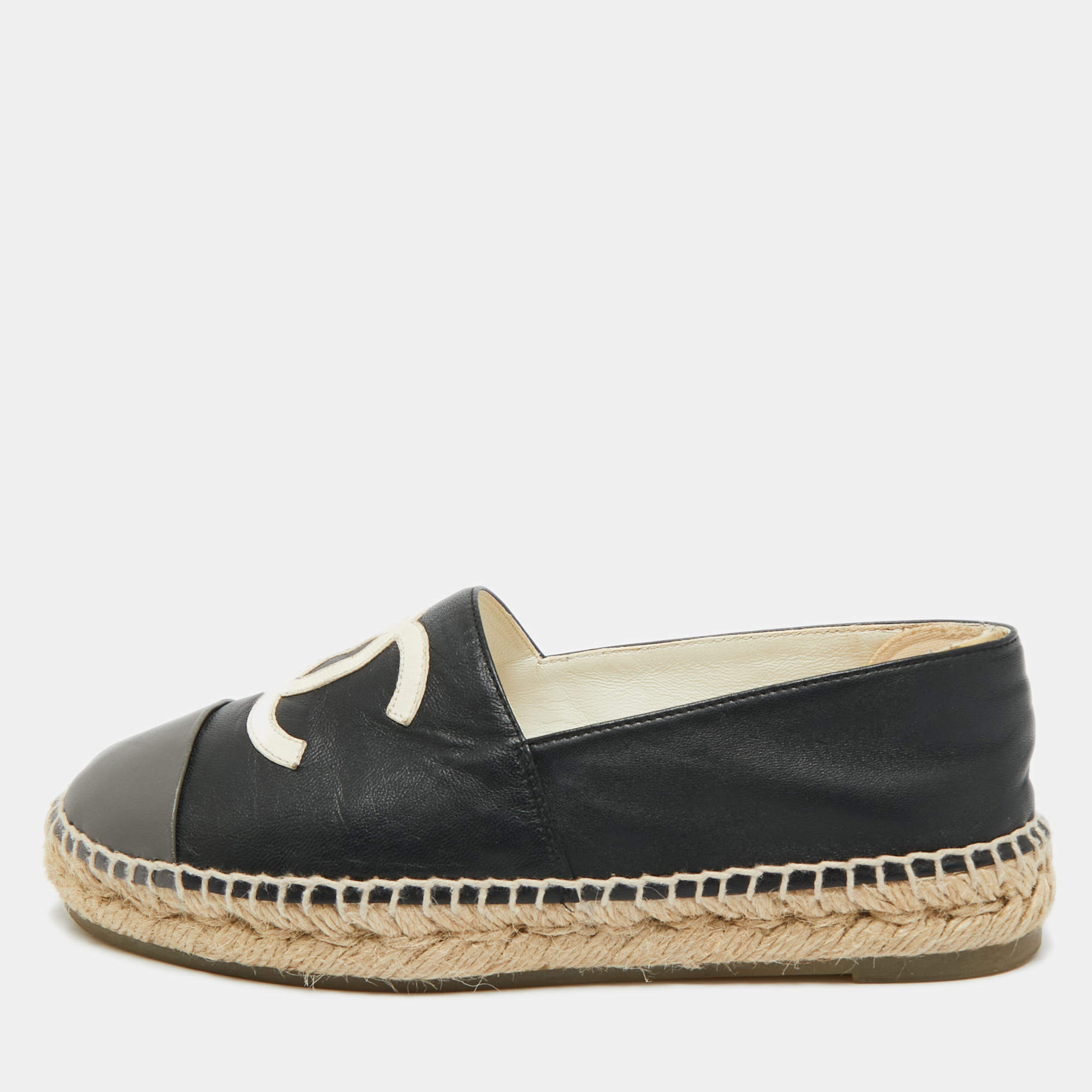 مملوكة مسبقًا Chanel Black/Grey Leather CC Cap Toe Espadrille Flats Size 36