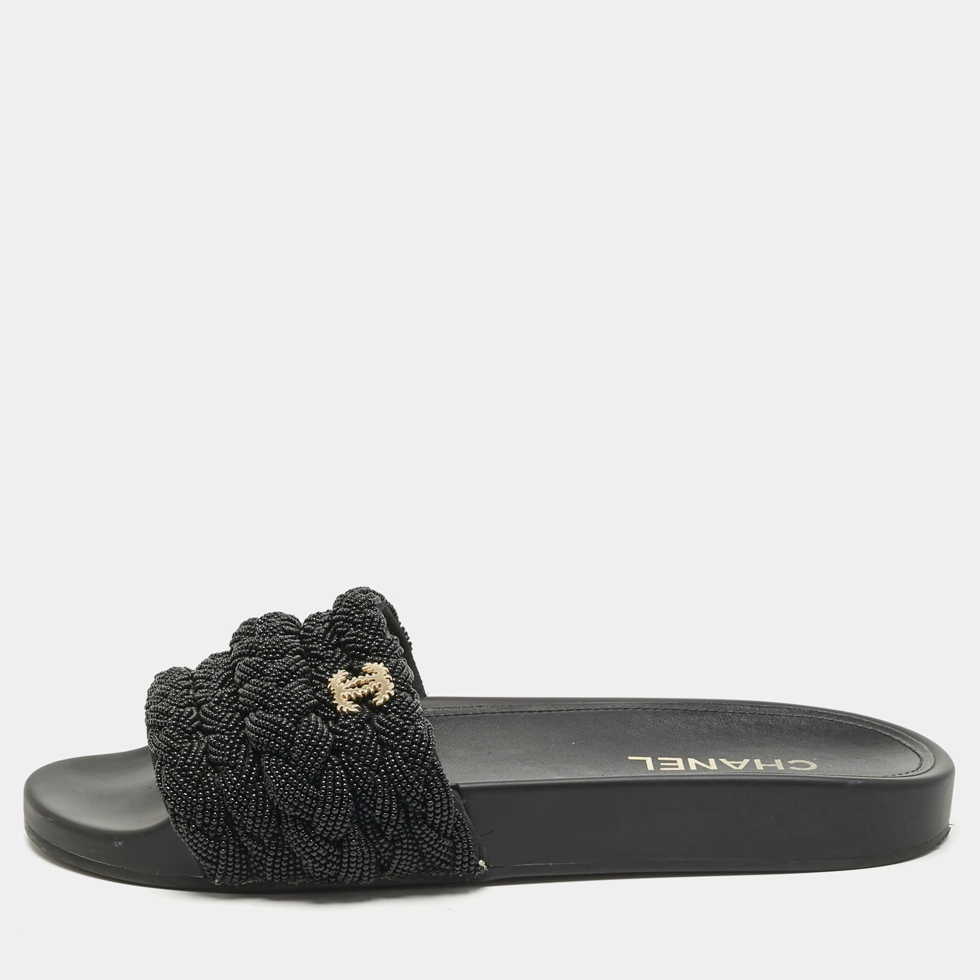 Pre Owned Chanel Black Leather and Pearls CC Pool Slides Size 42