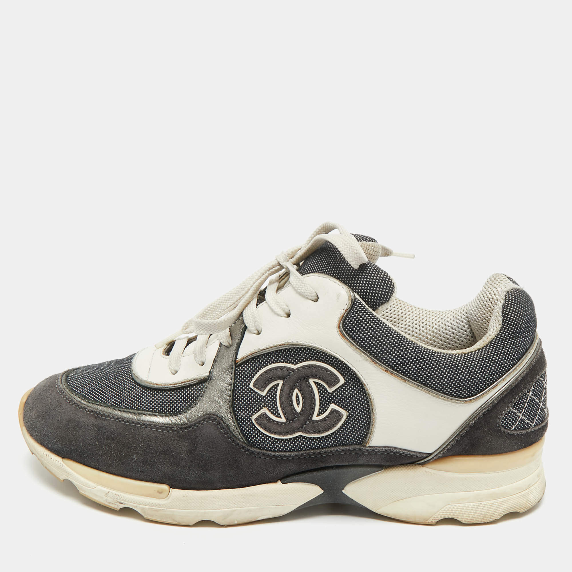 Pre Owned Chanel Multicolor Suede and Leather CC Low Top Sneakers Size 38