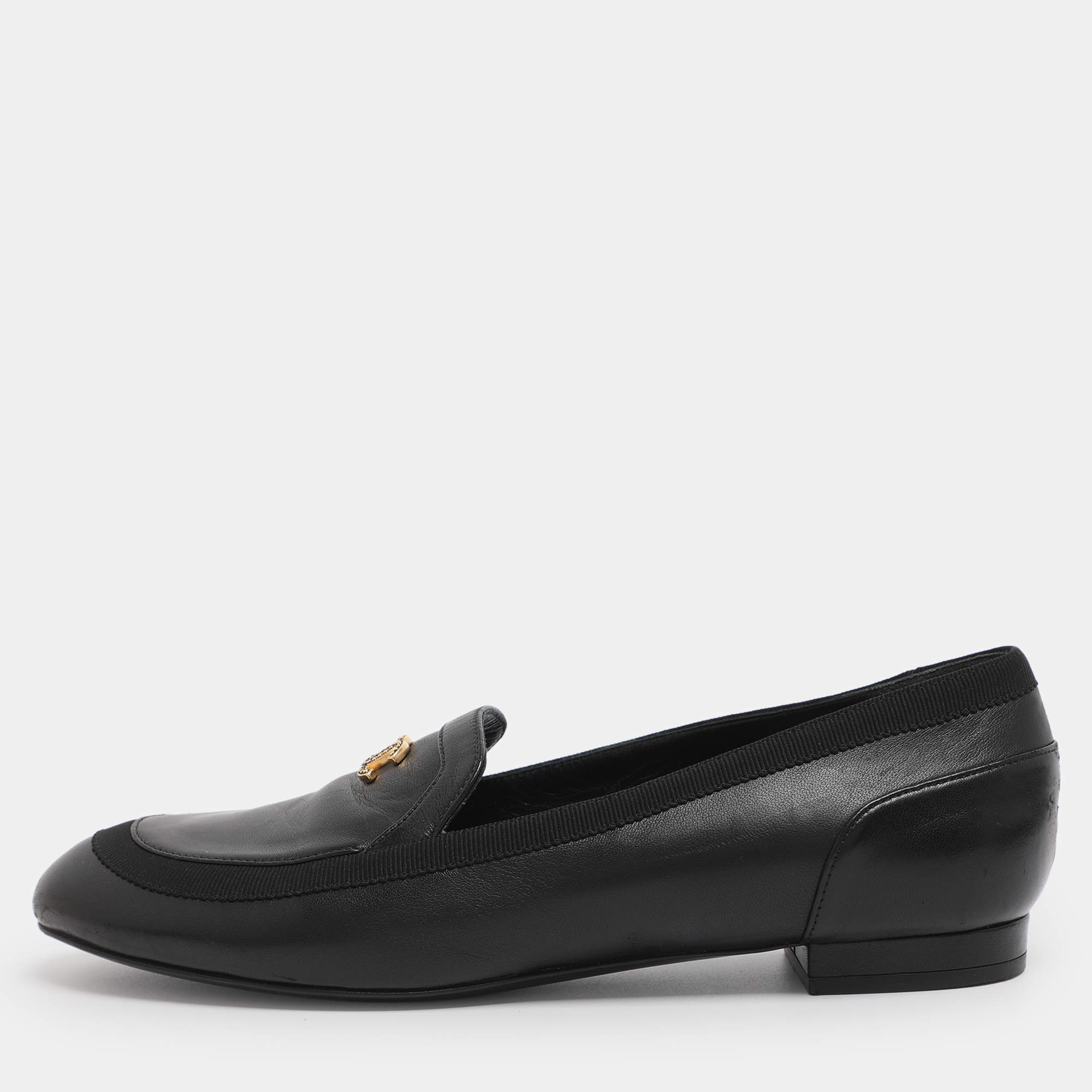 Pre Owned Chanel Black Leather CC Loafers Size 38