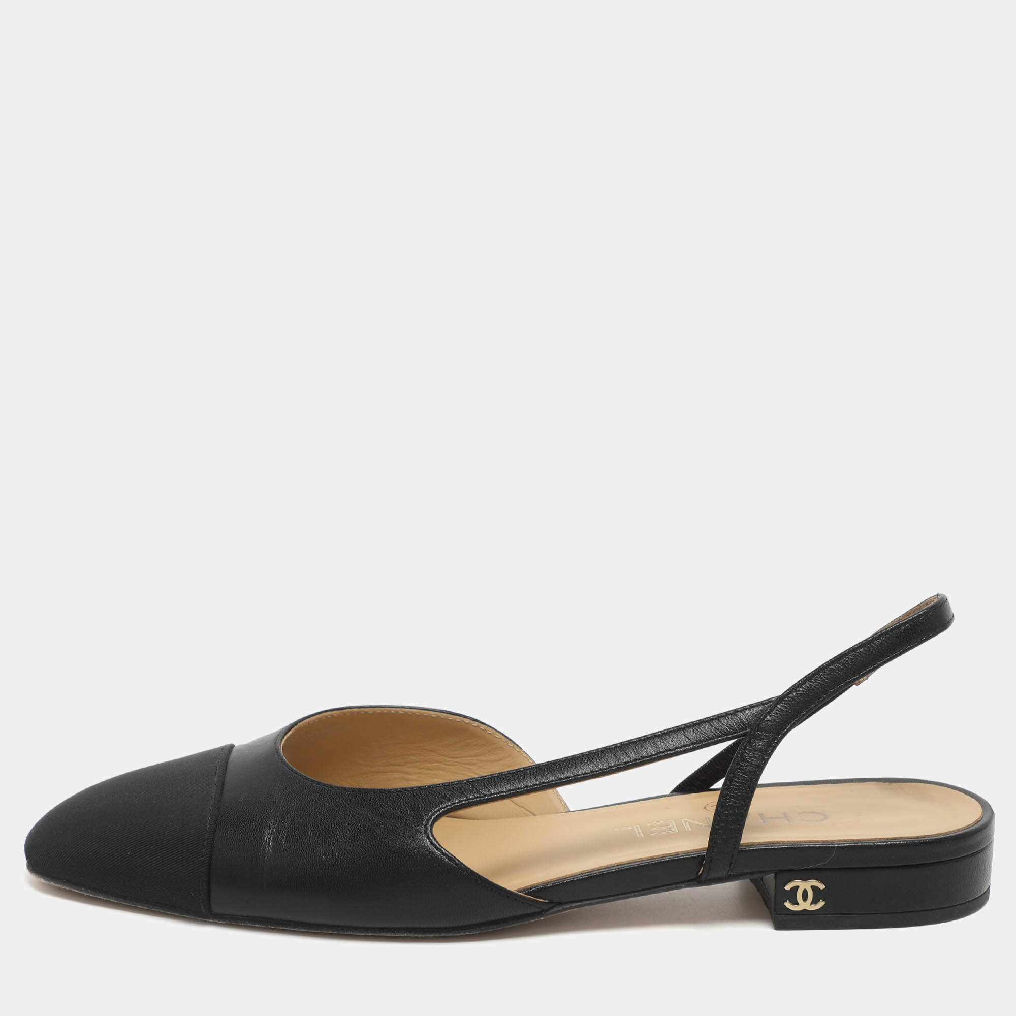 Pre Owned Chanel CC Size 37.5 Black Leather and Fabric Slingback Flats