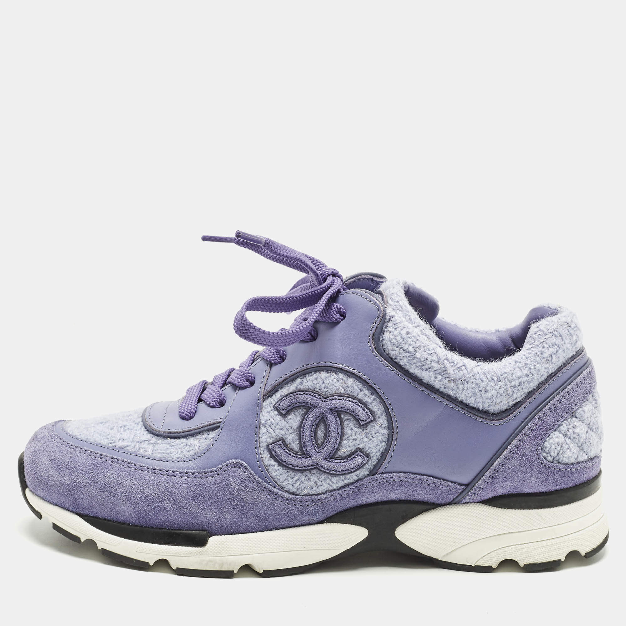 Pre Owned Chanel CC Size 38 Lilac Tweed and Leather Low Top Sneakers