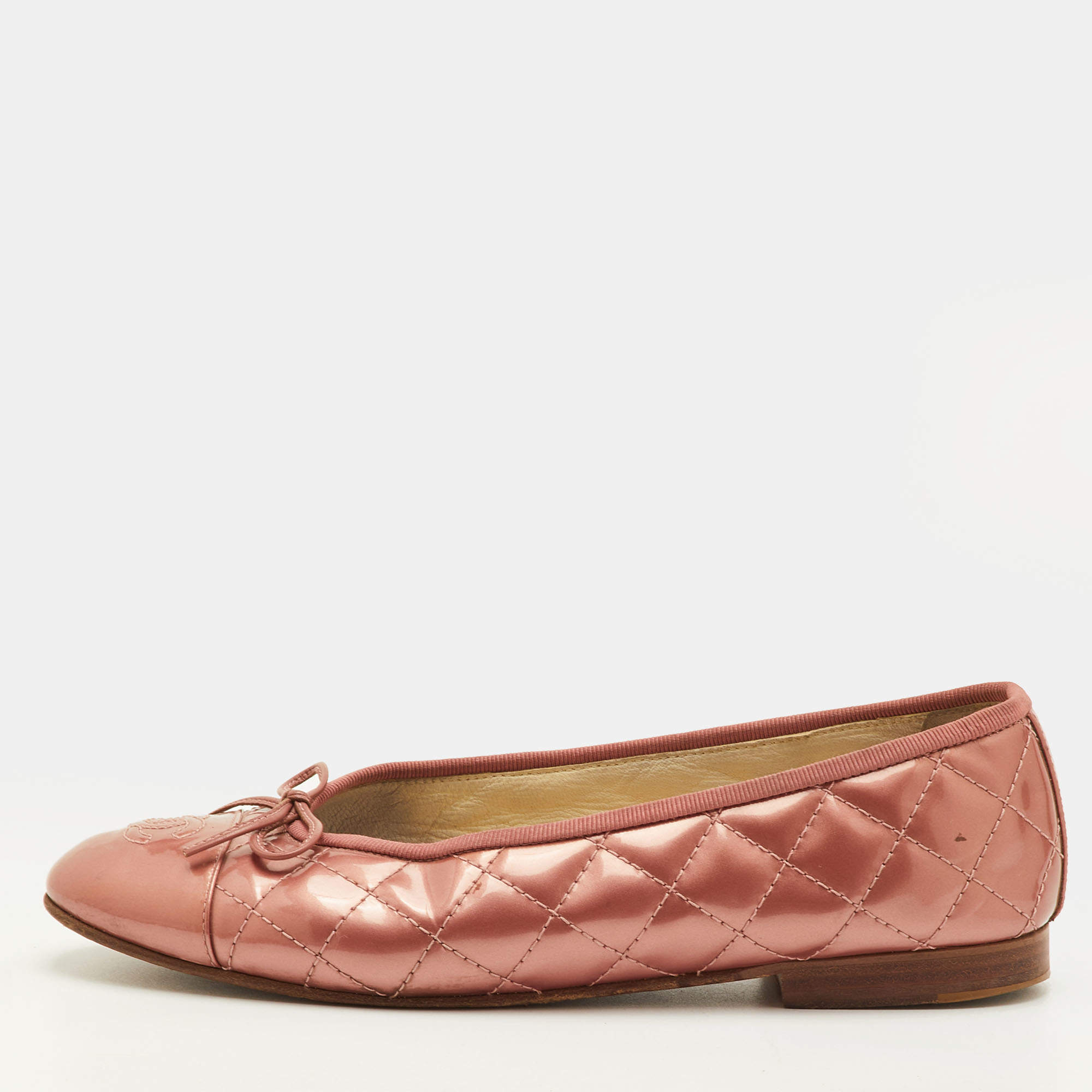 Pre Owned Chanel CC Size 37.5 Rose Pink Quilted Patent Leather Bow Cap Toe Ballet Flats