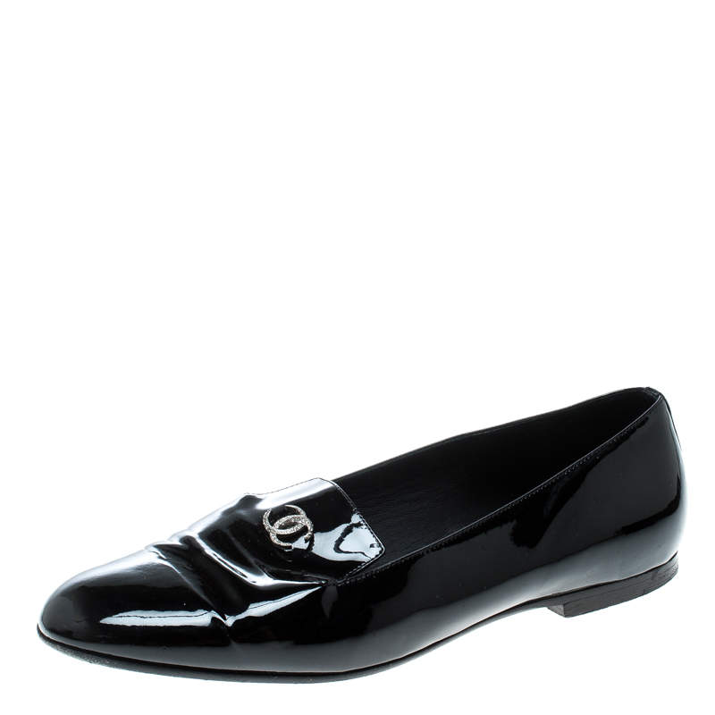 Pre Owned Chanel Black Patent Leather CC Smoking Slippers Size 38 