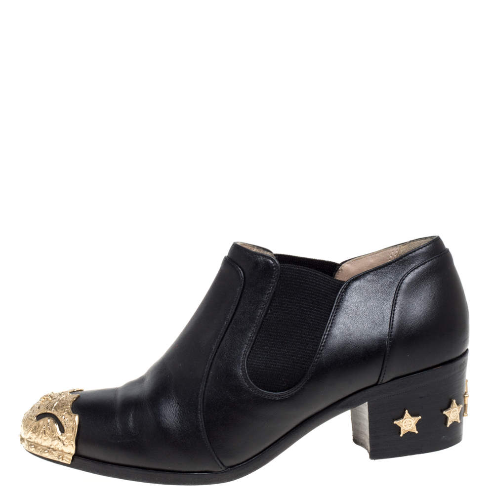 ankle length shoes for ladies