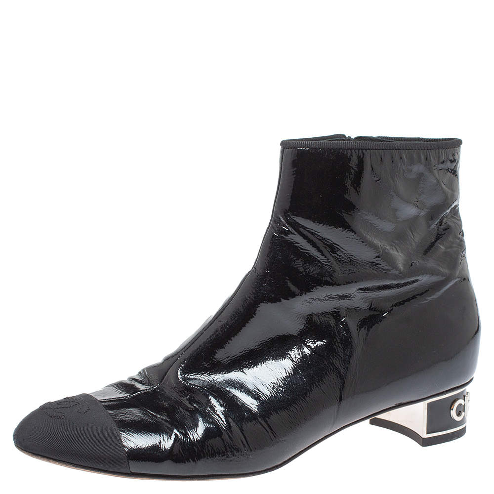 Chanel Black Patent Leather CC Cap Toe Zipper Ankle Boots Size 39