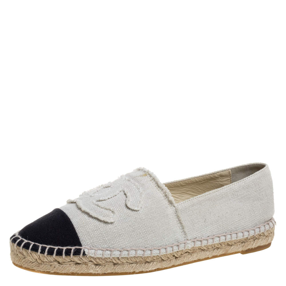 Chanel White/Black Canvas CC Espadrille Flat Loafers Size 41