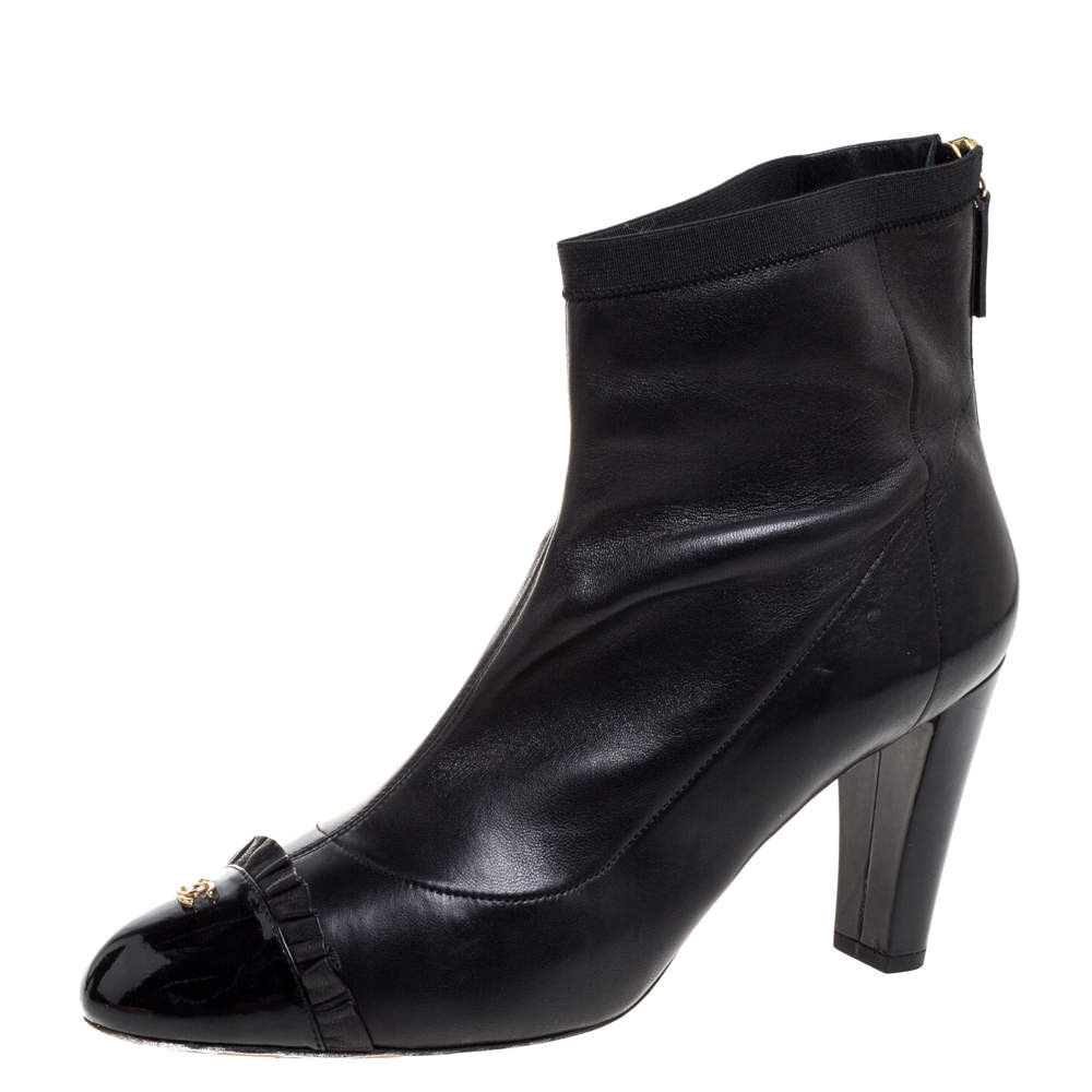 Pre Owned Chanel Black Leather And Patent Leather CC Cap Toe Ankle Boots Size 40