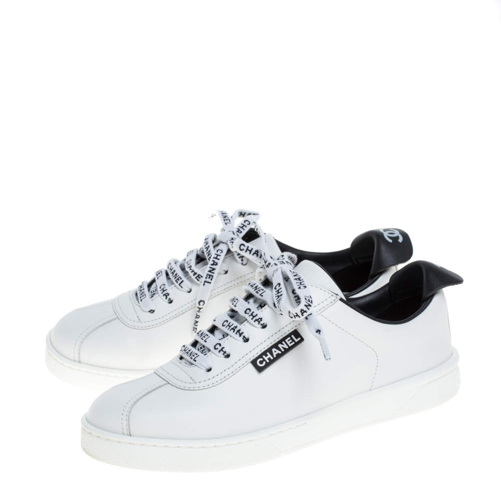Chanel White Leather Logo Lace Up CC Low Top Sneakers Size 36