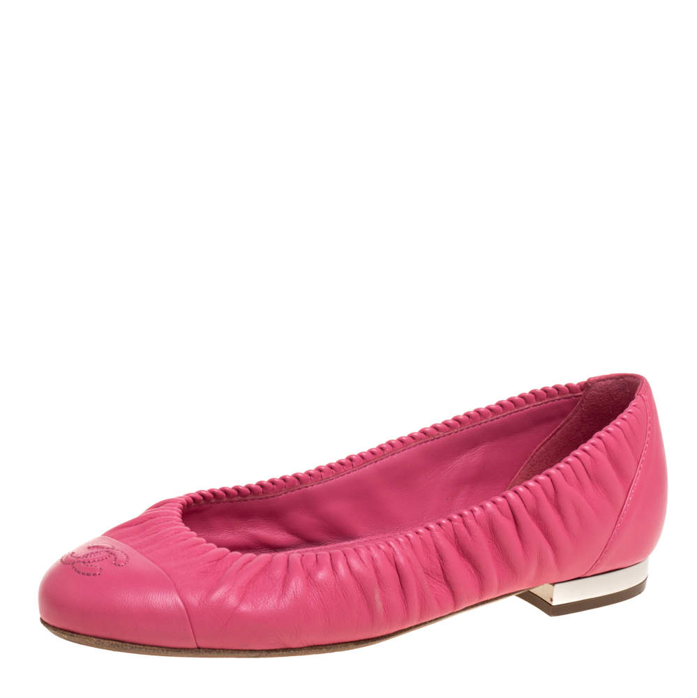 Pre Owned  Chanel Pink Leather CC Cap Toe Ballet Flats Size 36.5