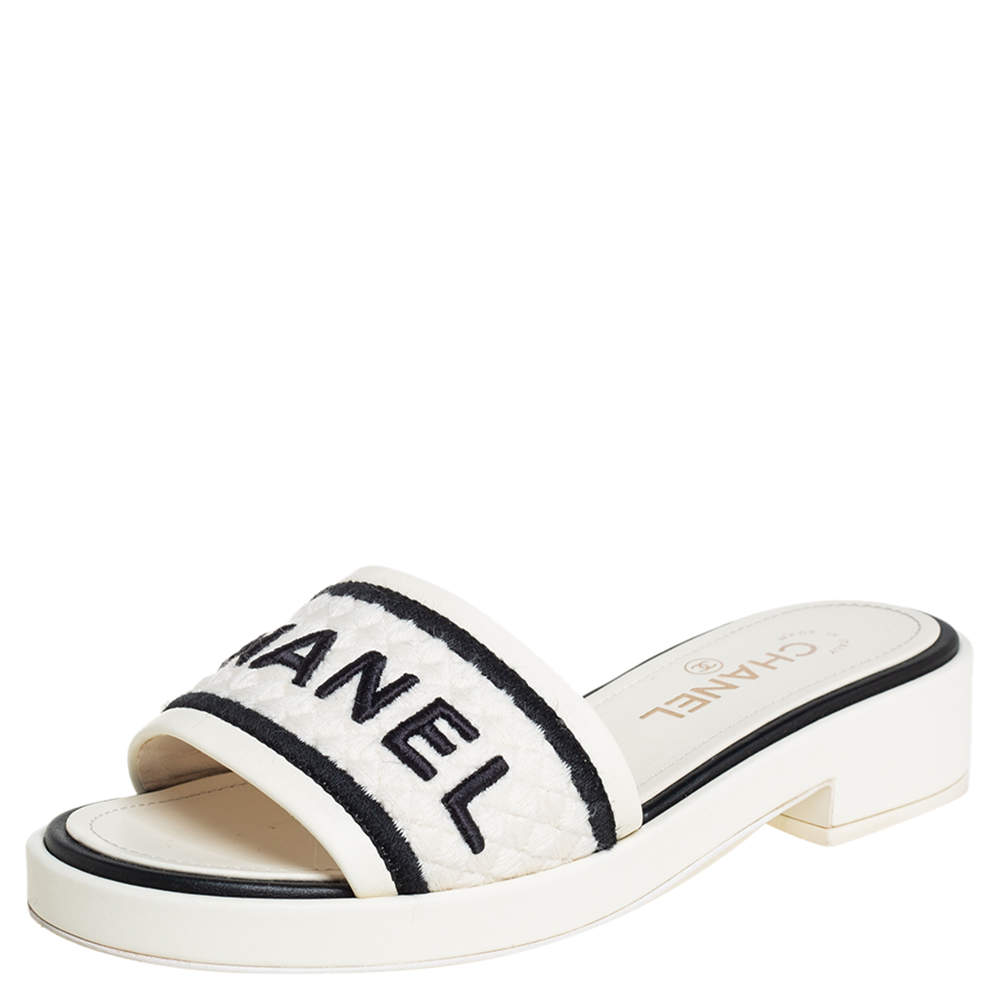 Chanel Off White Leather And Canvas Logo Slide Sandals Size 38