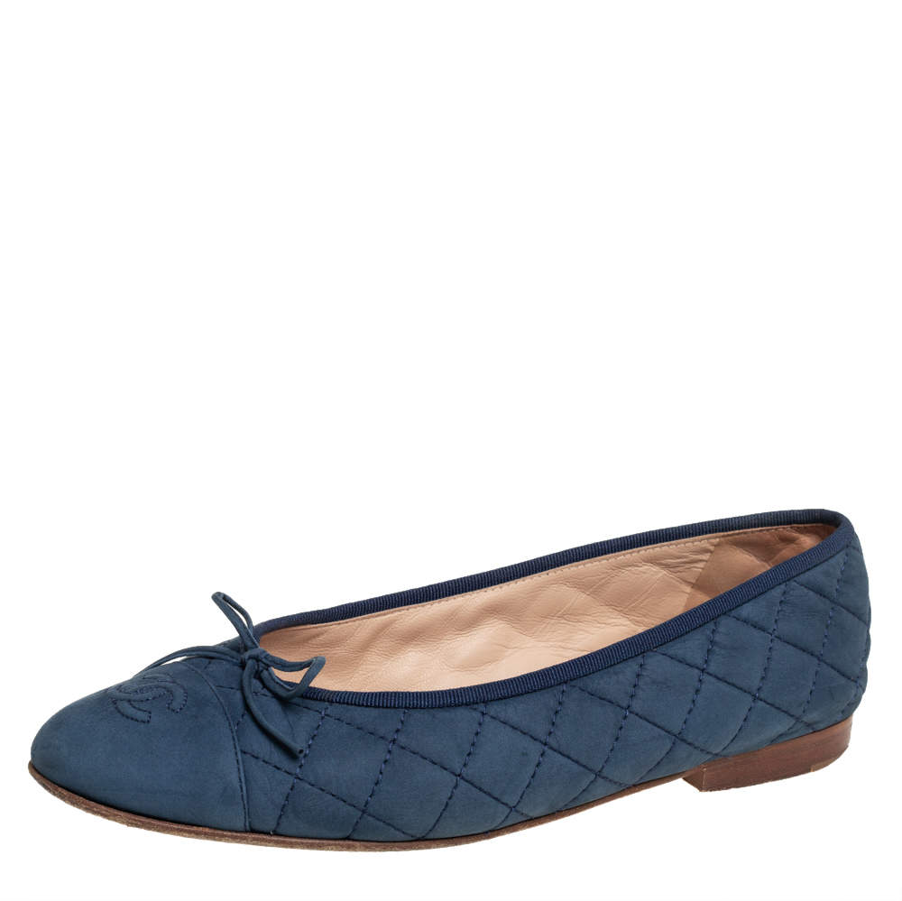 Pre Owned Chanel Blue Quilted Leather Ballet Flats Size 39