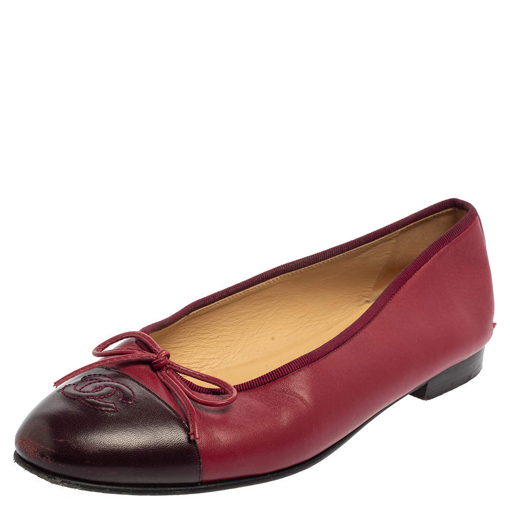 Pre Owned Chanel Burgundy Leather CC Bow Ballet Flats Size 39