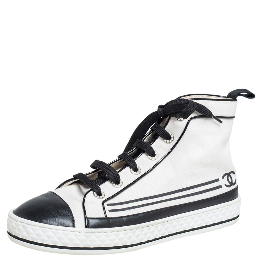 Chanel White Canvas And Leather CC Cap Toe Pearl Embellished High Top Sneakers Size 40
