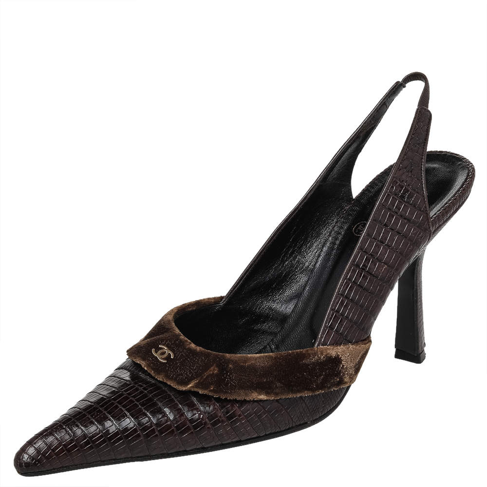 Pre Owned Chanel Vintage Lizard Embossed Leather And Velvet CC Slingback Sandals Size 41 