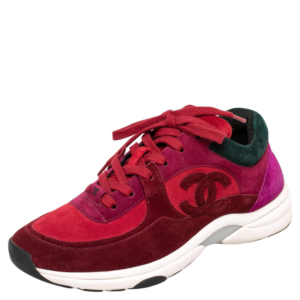 مملوكة مسبقًا Chanel Multicolor Suede CC Low Top Sneakers Size 38.5