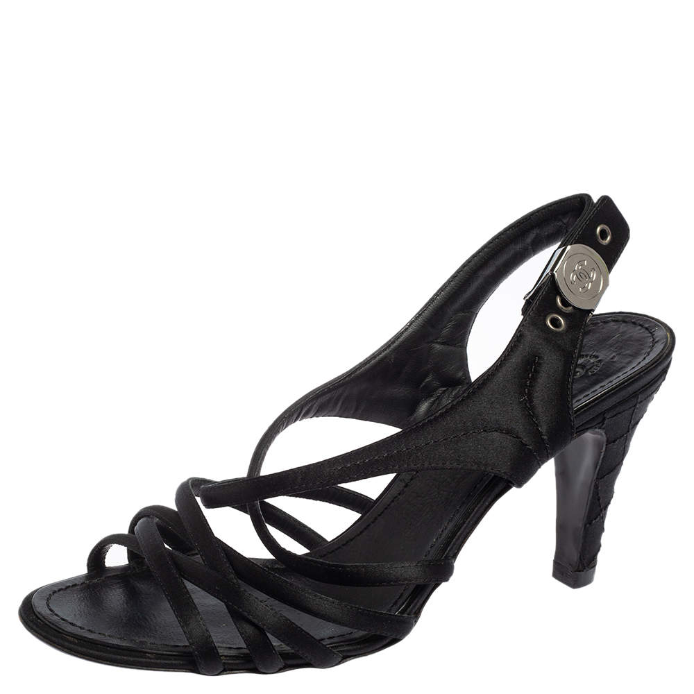 مملوكة مسبقًا Chanel Black Satin Strappy CC Buckle Sandals Size 39.5