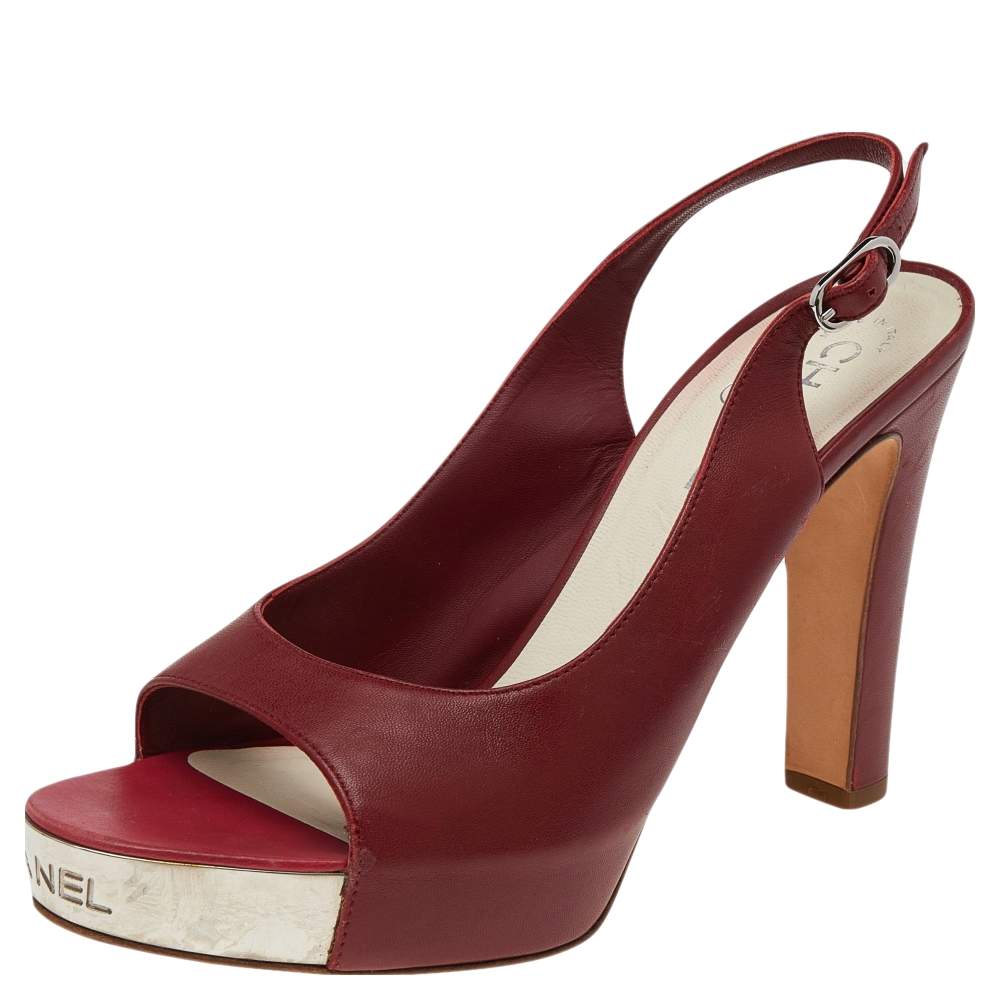Pre Owned Chanel Red Leather CC Peep Toe Platform Slingback Sandals Size 40