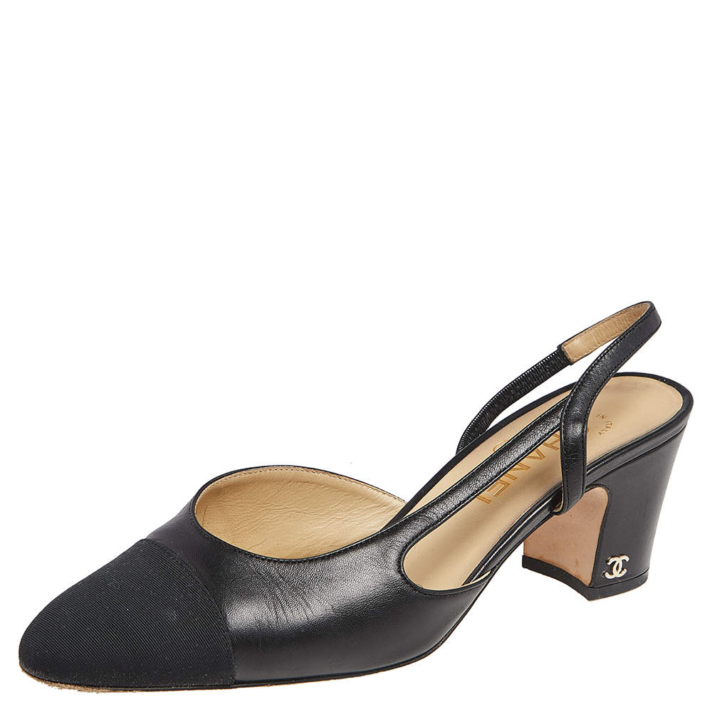 Pre Owned Chanel Black Leather And Canvas Cap Toe CC Heel Slingback Sandals Size 38