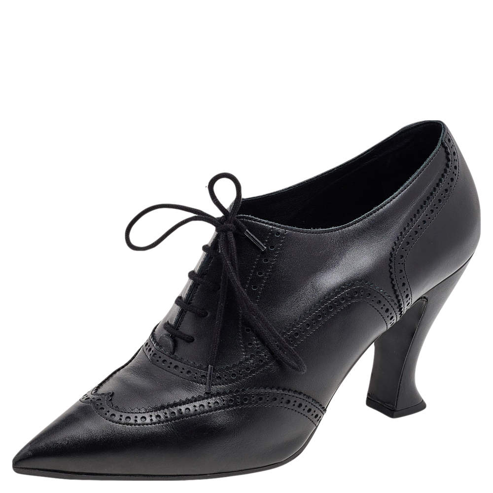 Chanel Black Brogue Leather CC Lace Up Oxford Booties Size 40