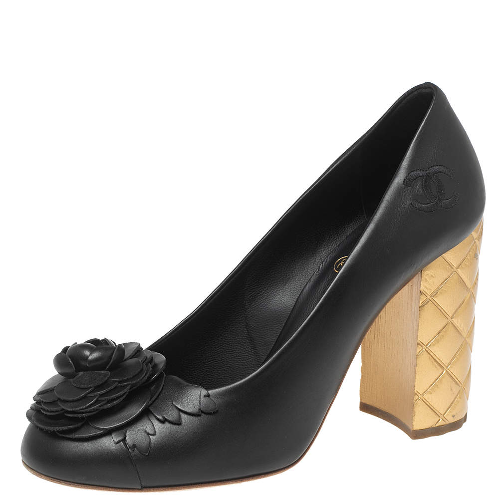 Pre Owned Chanel Black Leather Camellia Cap-Toe Quilted Heel Pumps Size 37