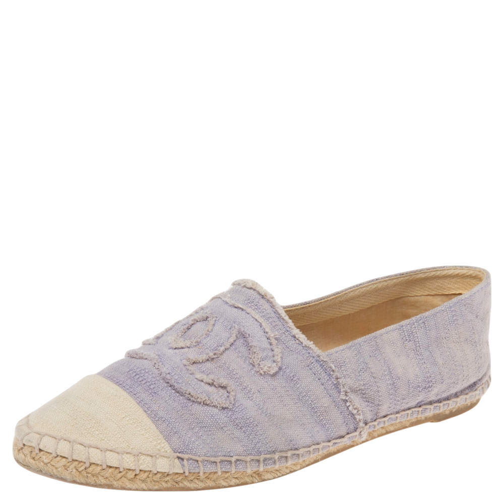 Pre Owned Chanel Purple/Off-White Fabric CC Cap Toe Espadrille Flats Size 38