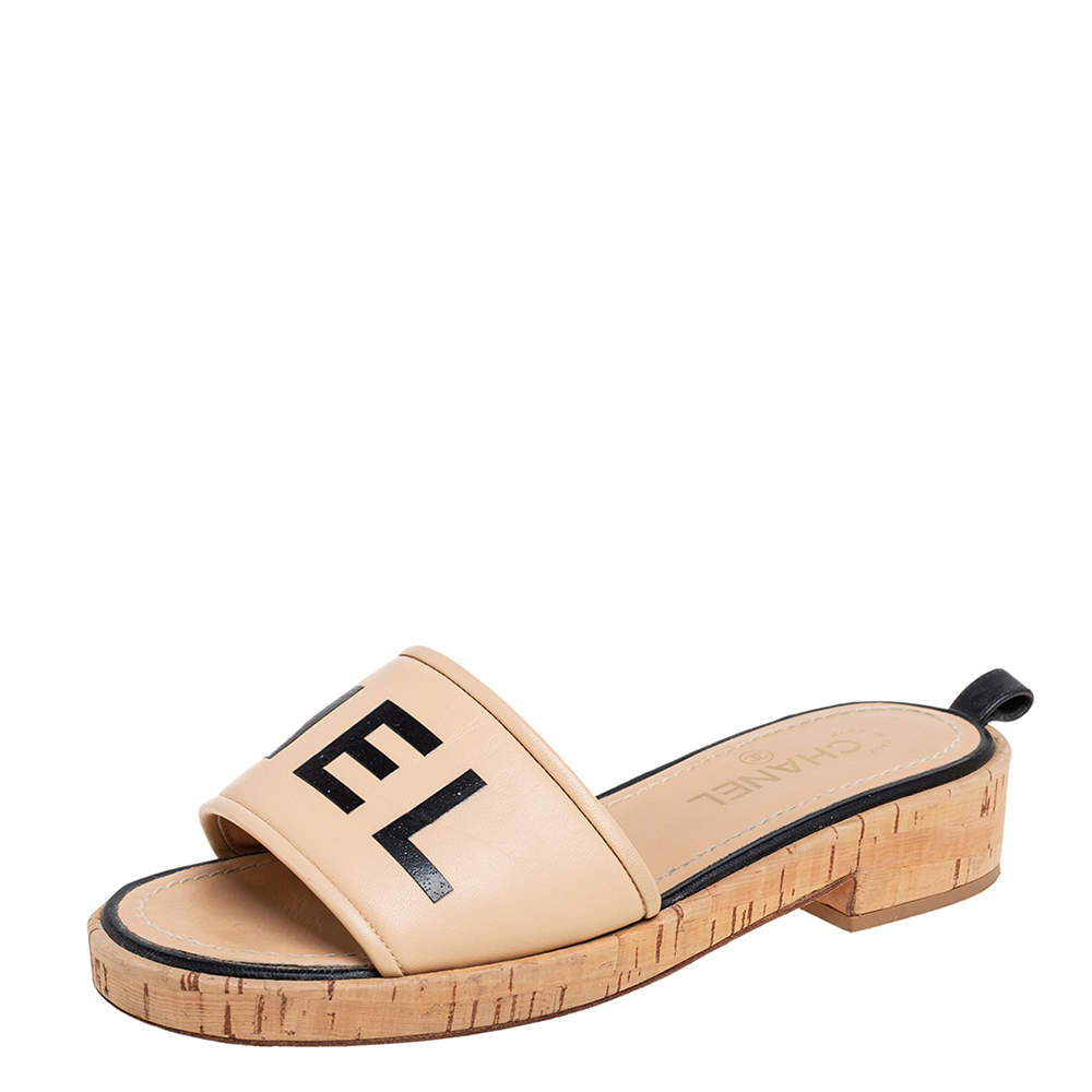 Pre Owned Chanel Beige Leather Logo Cork Slide Sandals Size 38.5