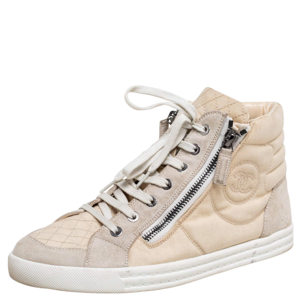 Pre Owned Chanel Grey/White Suede Canvas CC Double Zip High Top Sneakers Size 39.5