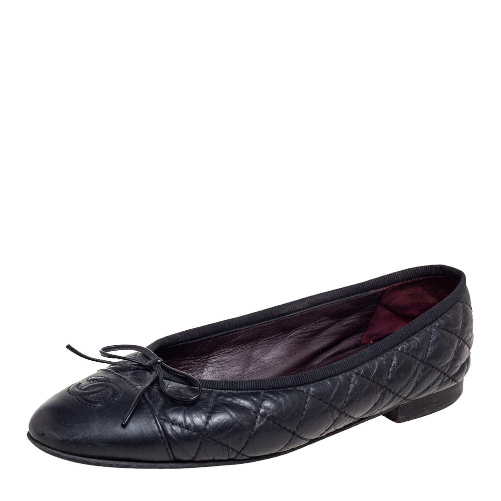 Pre Owned Chanel Black Quilted Leather CC Cap Toe Bow Ballet Flats Size 36.5