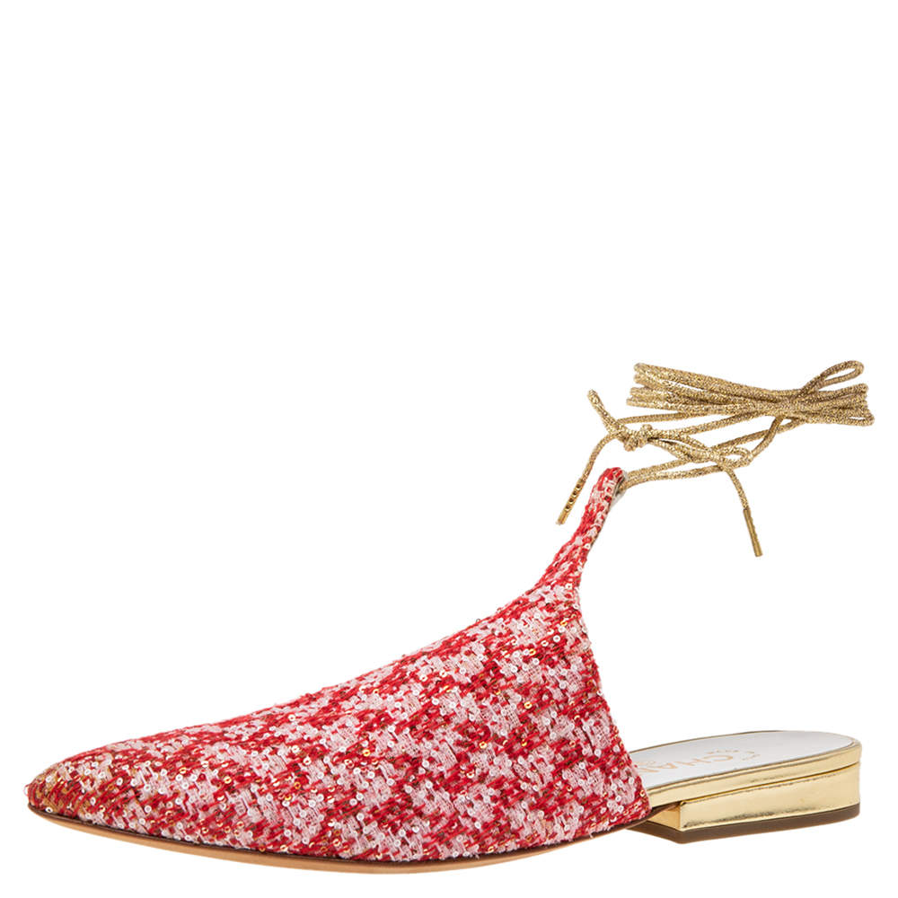 مملوكة مسبقًا Chanel Red/White Knit Fabric And Sequins Mule Flats Size 38.5  