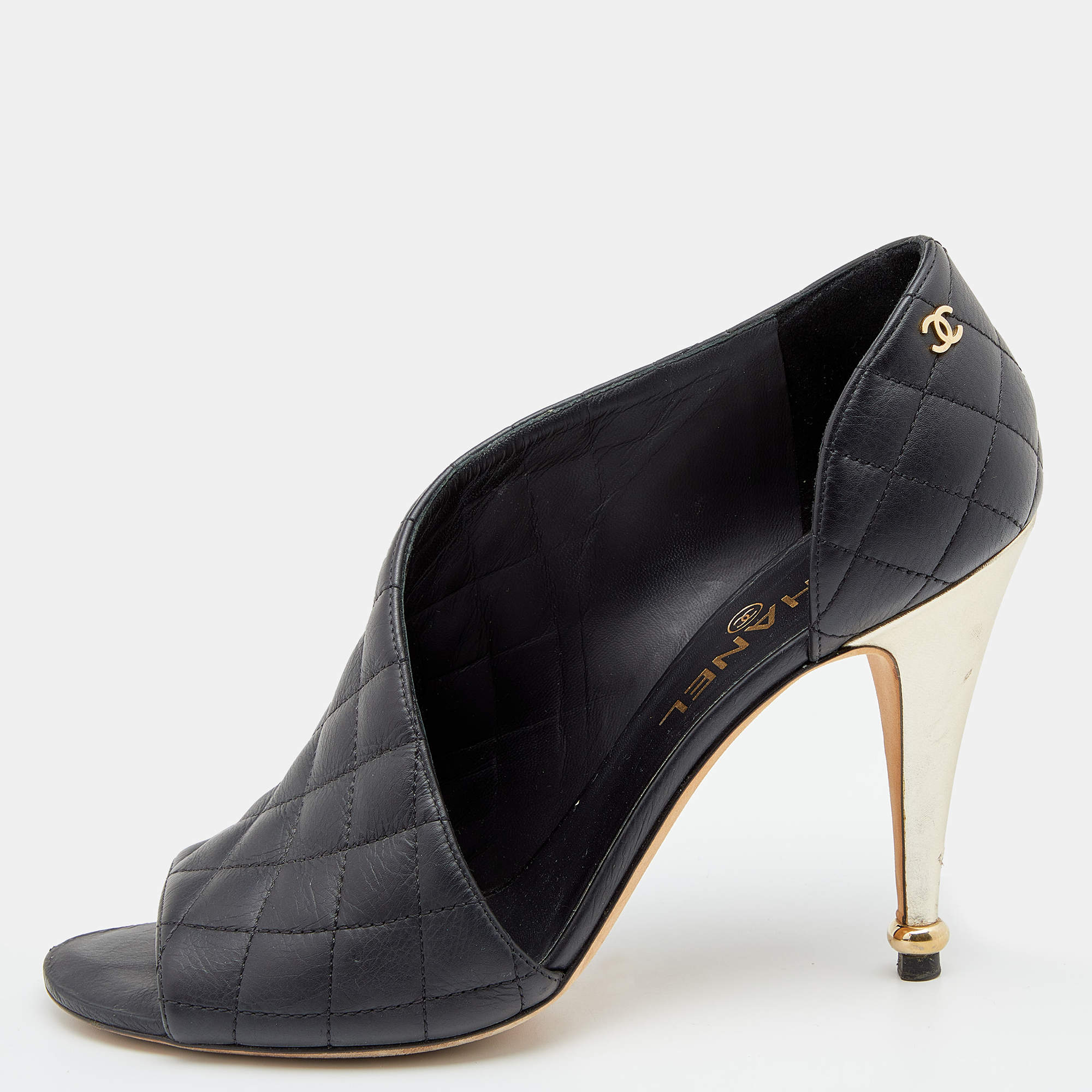Pre Owned Chanel Black Quilted Leather CC D'orsay Peep Toe Pumps Size 39.5