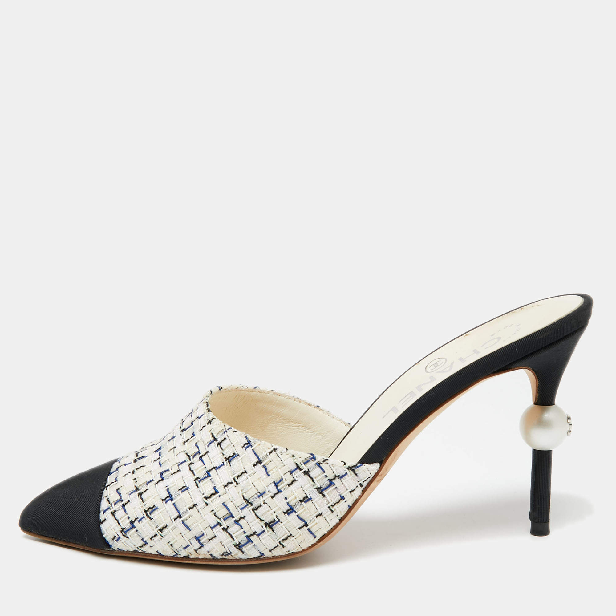 Chanel Ivory/Black Tweed and Fabric CC Pearl Embellished Heel Mules Size 37.5