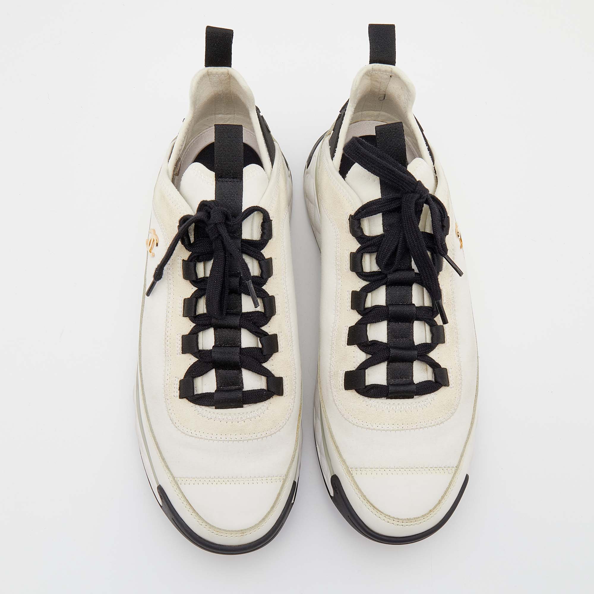 Chanel White Leather and Neoprene CC Low-Top Sneakers Size 40.5