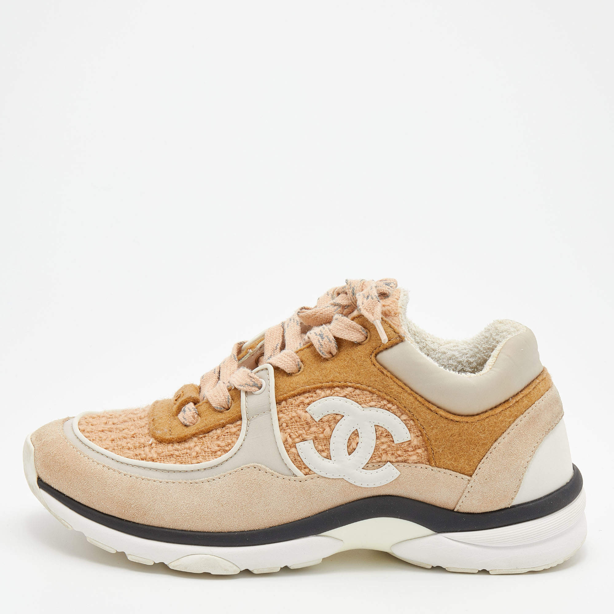 Pre Owned Chanel Multicolor Tweed and Suede CC Low Top Sneakers Size 38