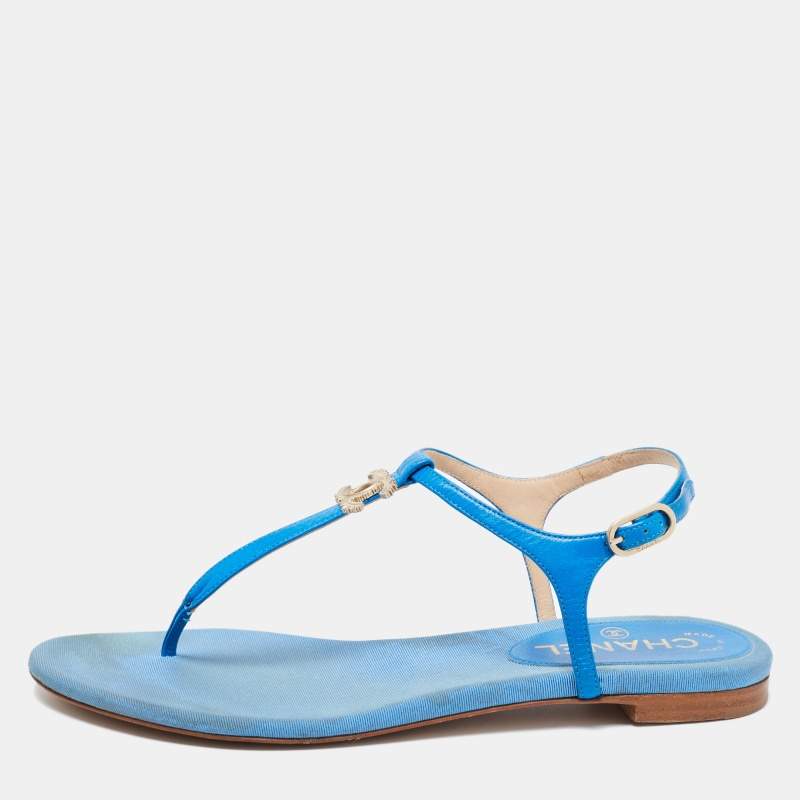 Pre Owned Chanel Blue Leather CC Thong Flat Ankle-Strap Sandals Size 38.5