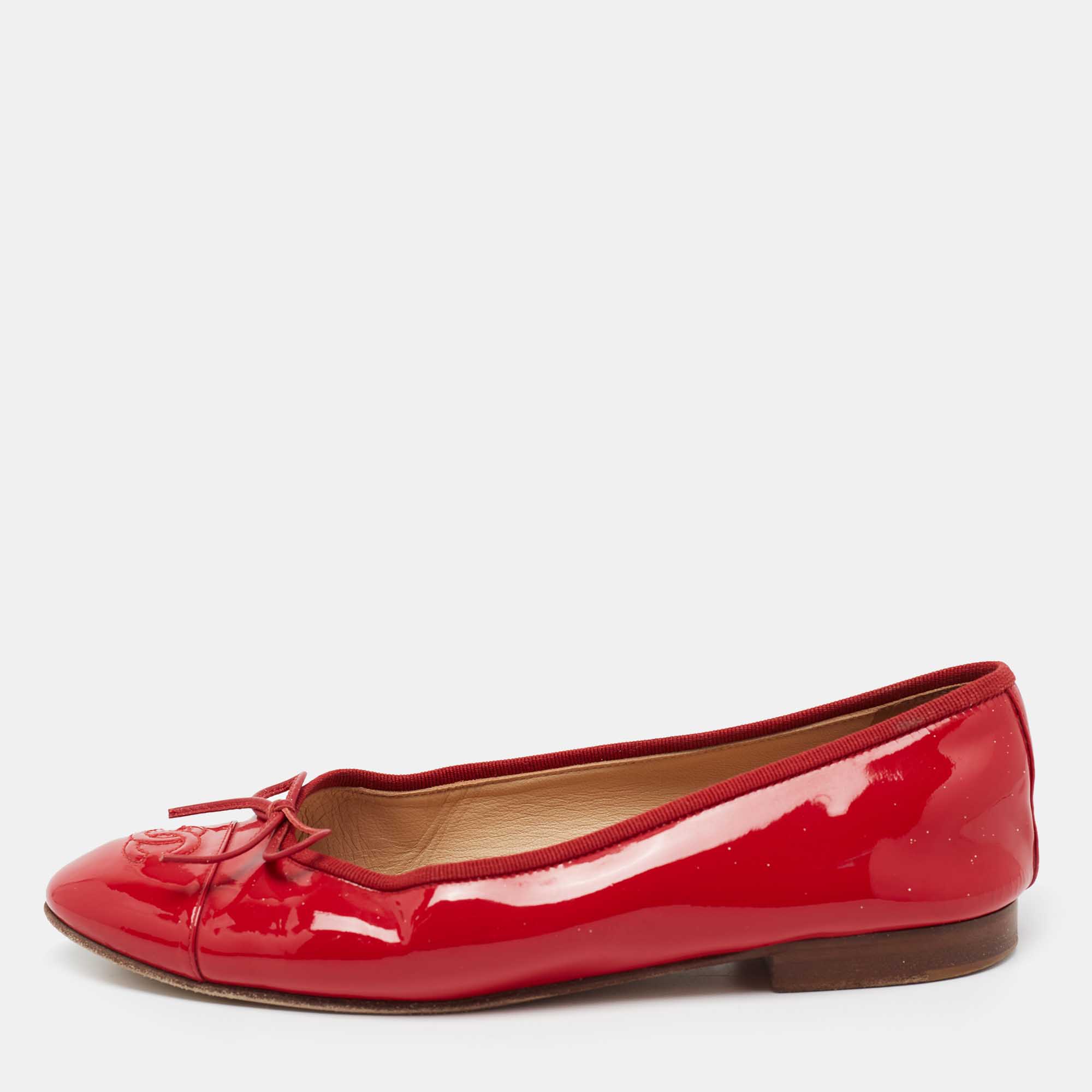 Chanel Red Patent Leather CC Cap Toe Bow Ballet Flats Size