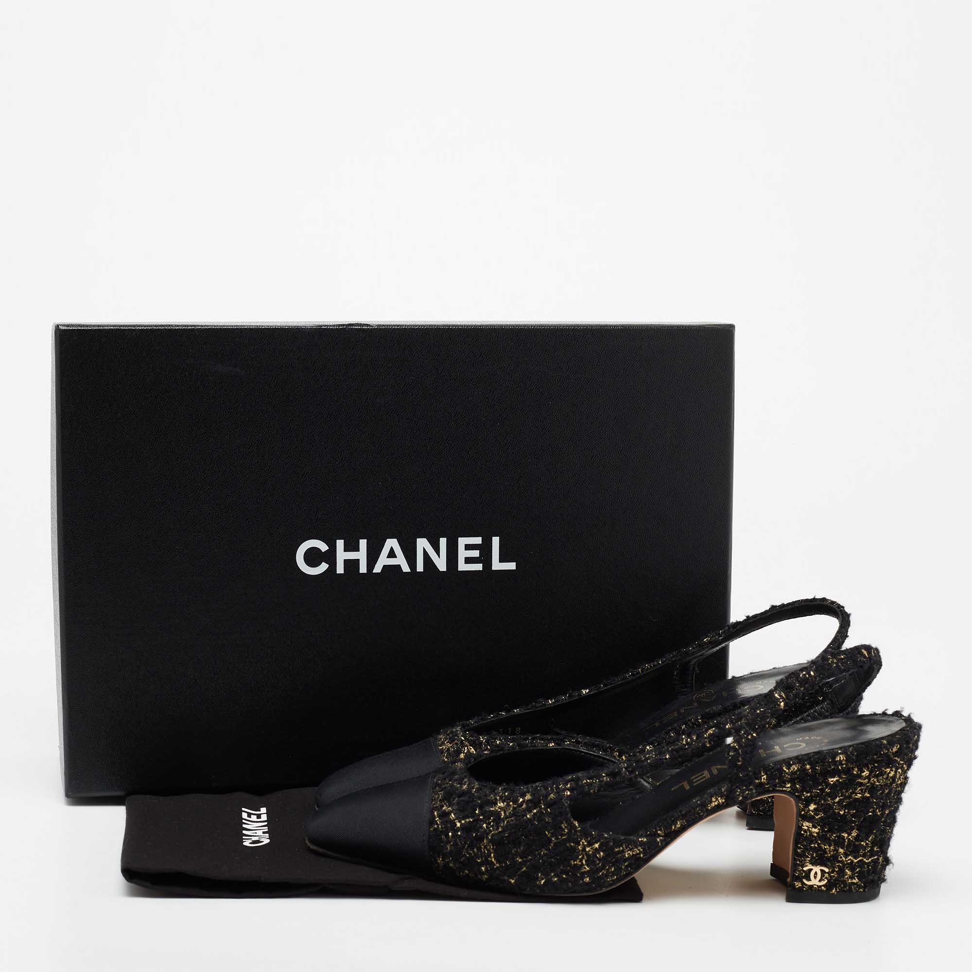 Chanel Black/Gold Tweed and Fabric CC Slingback Pumps Size 37.5 Chanel