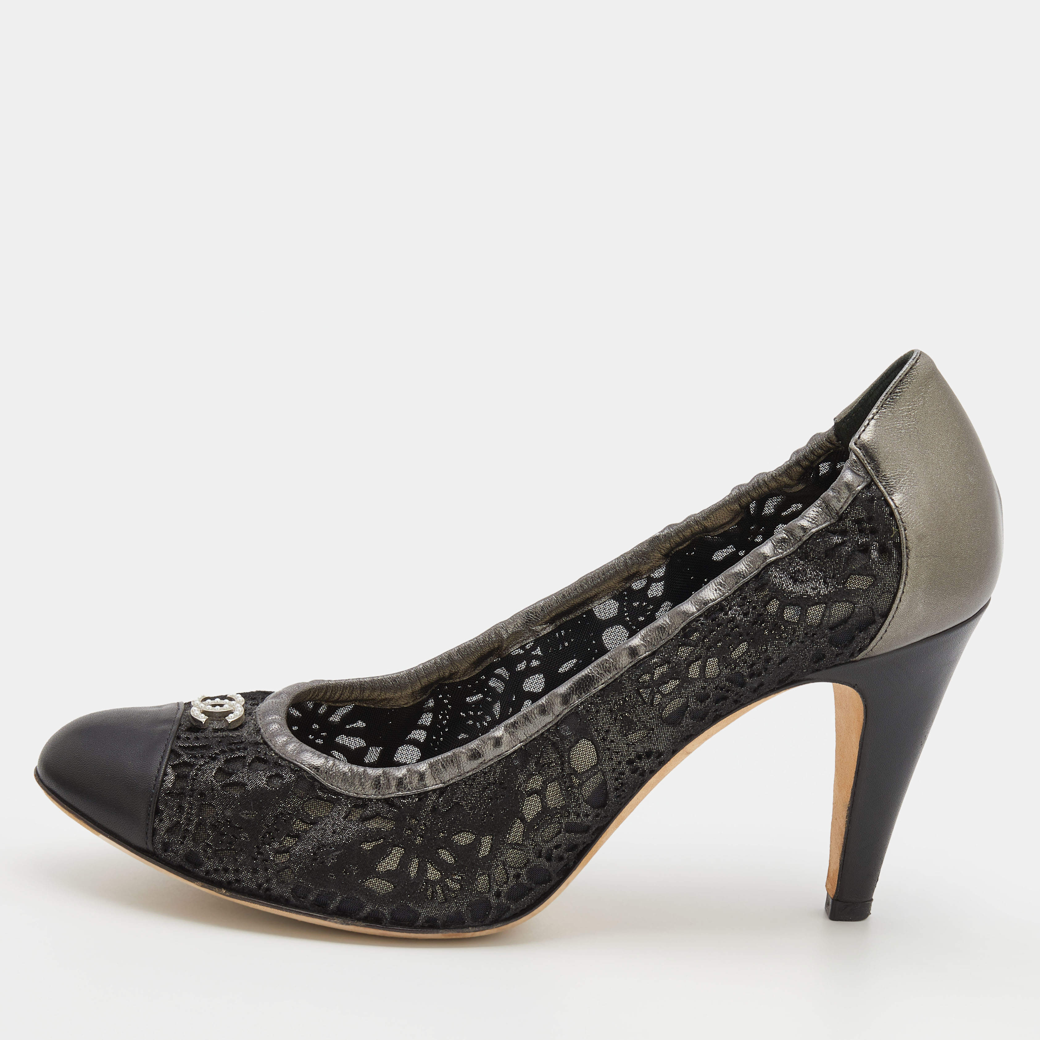 Pre Owned Chanel Metallic Grey/Black Leather And Laser Cut Suede Embellished Pumps Size 38.5
