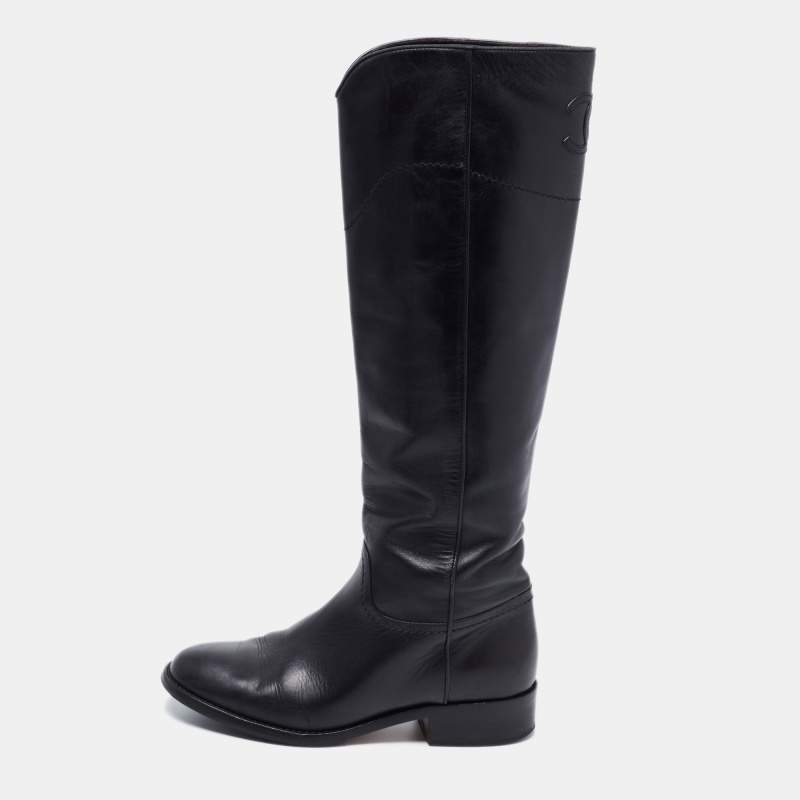 Chanel Interlocking CC Logo Leather Boots - Neutrals Boots, Shoes -  CHA938906