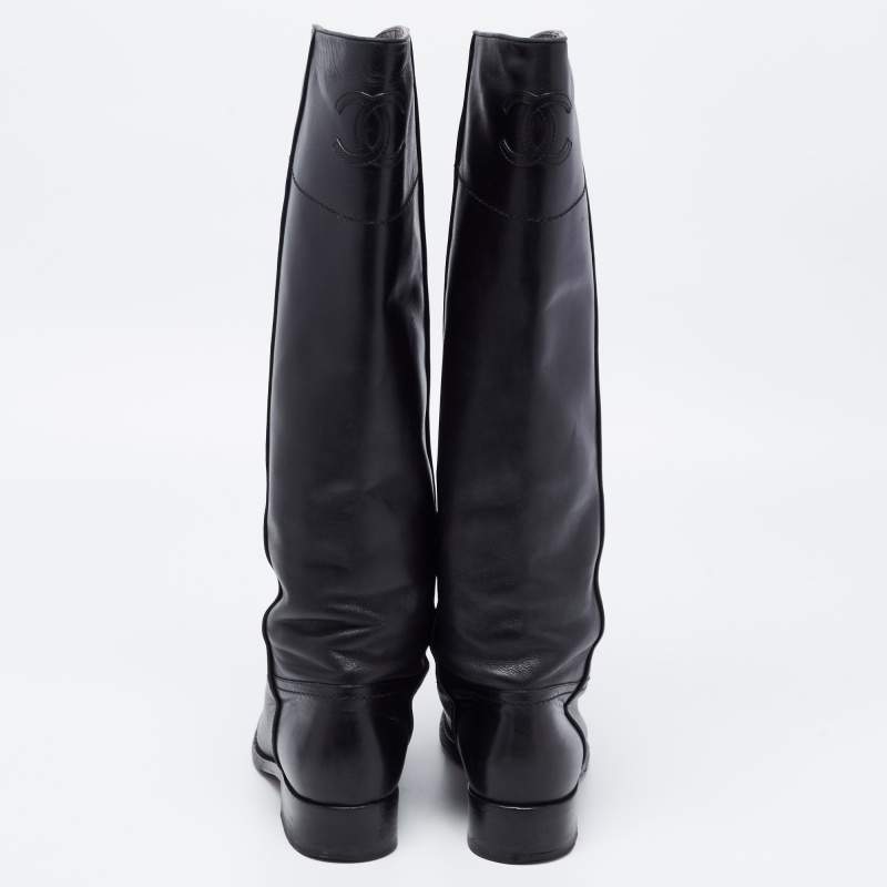 Chanel Interlocking CC Logo Leather Boots - Neutrals Boots, Shoes -  CHA938906