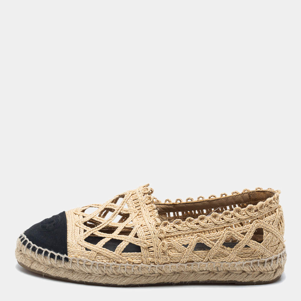 Pre Owned Chanel Black/Beige Jute And Canvas CC Cap Toe Espadrilles Flats Size 38