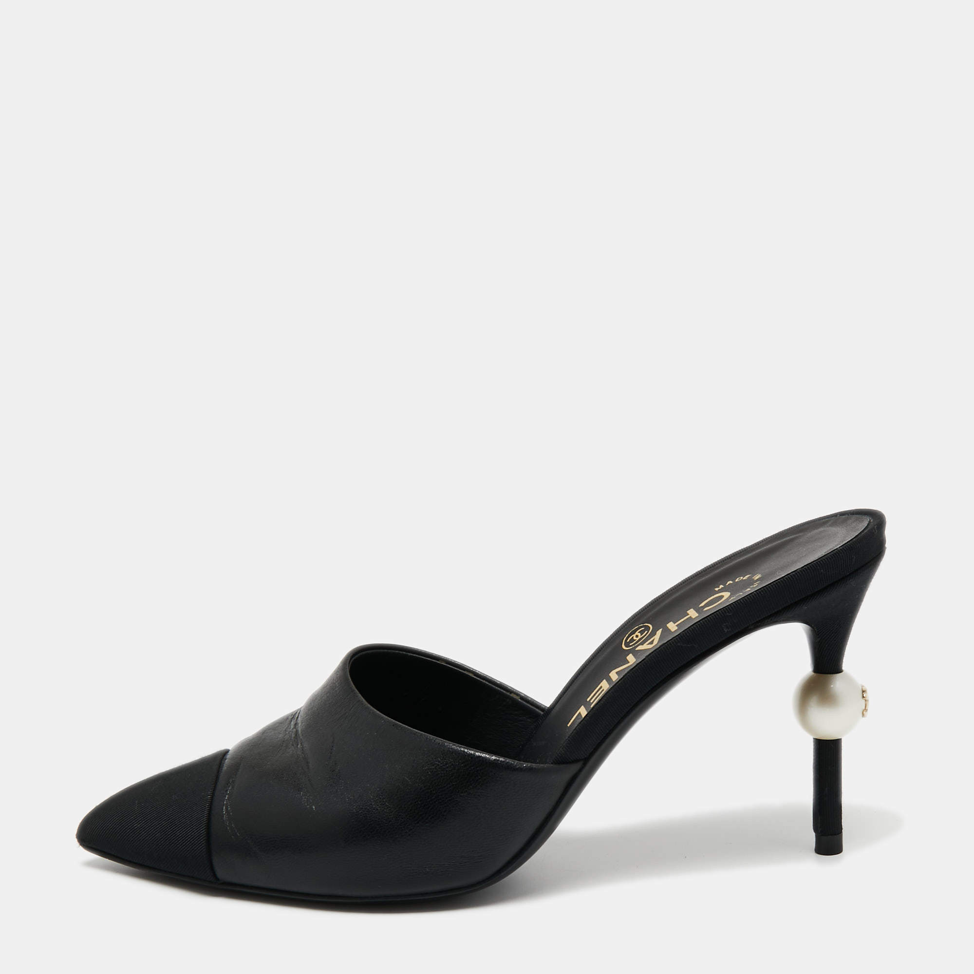 Pre Owned Chanel Black Leather and Fabric CC Cap Toe Embellished Mules Size 36