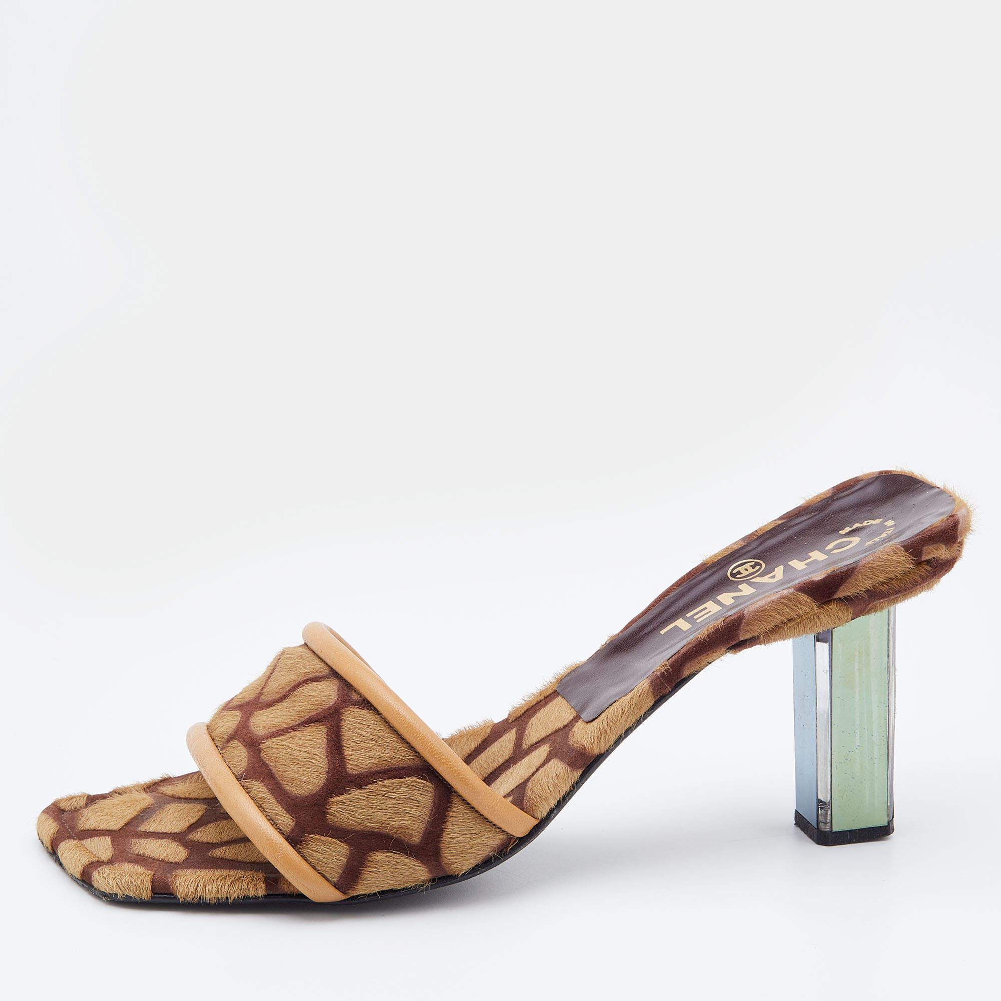 Pre Owned Chanel Beige/Brown Calf Hair and Leather Square Toe Slide Sandals Size 38