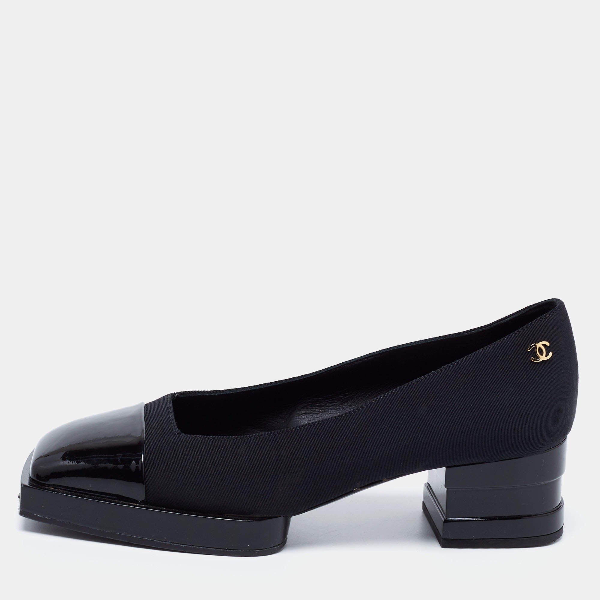 Pre Owned Chanel Black Fabric and Patent Leather Square Cap Toe CC Block Heel Pumps Size 35.5