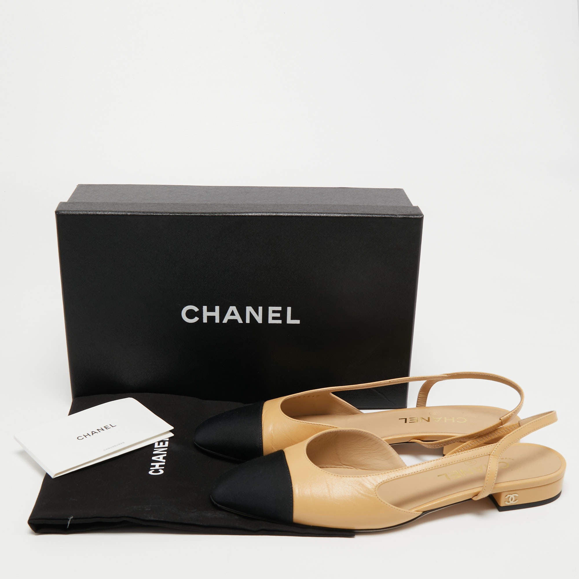 Chanel Beige/Black Leather and Canvas Slingback Flat Sandals Size 39.5  Chanel