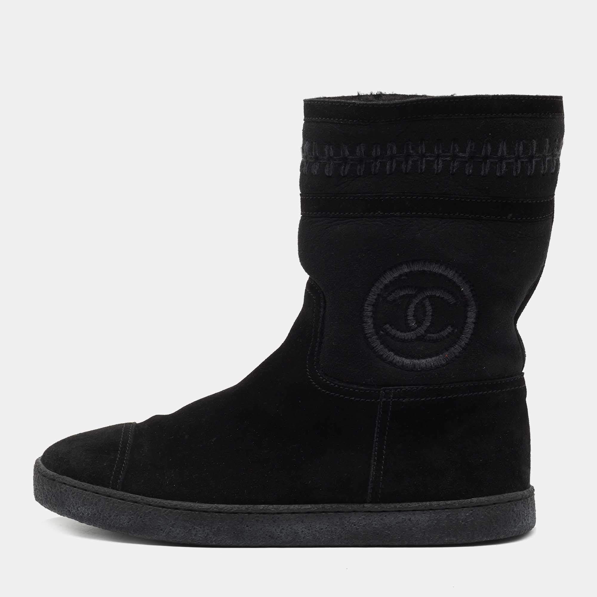 Chanel Black Suede Interlocking CC Logo Ankle Boots Size 38