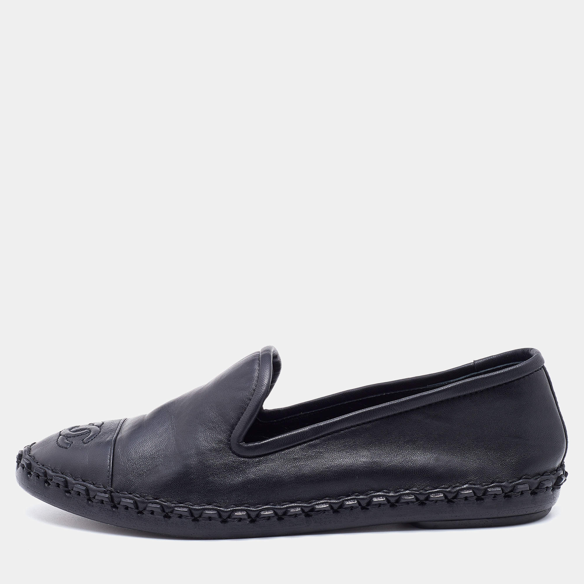Pre Owned Chanel Black Leather CC Cap Toe Smoking Slippers Size 35