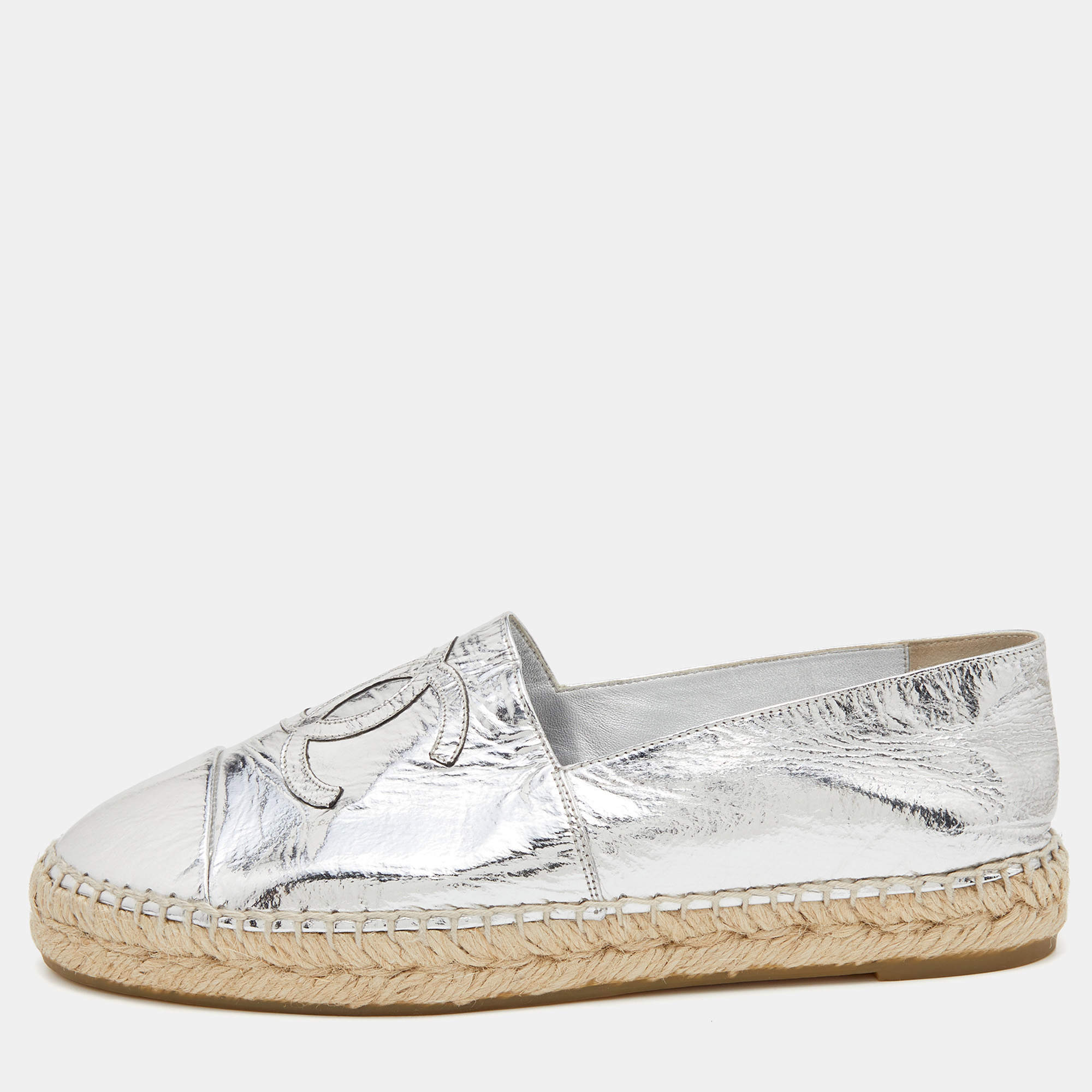 Chanel Metallic Silver Leather CC Cap Toe Espadrille Flats Size 39